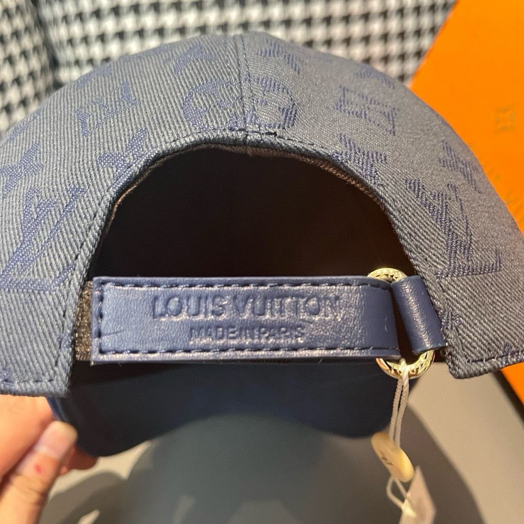 Louis Vuitton Caps